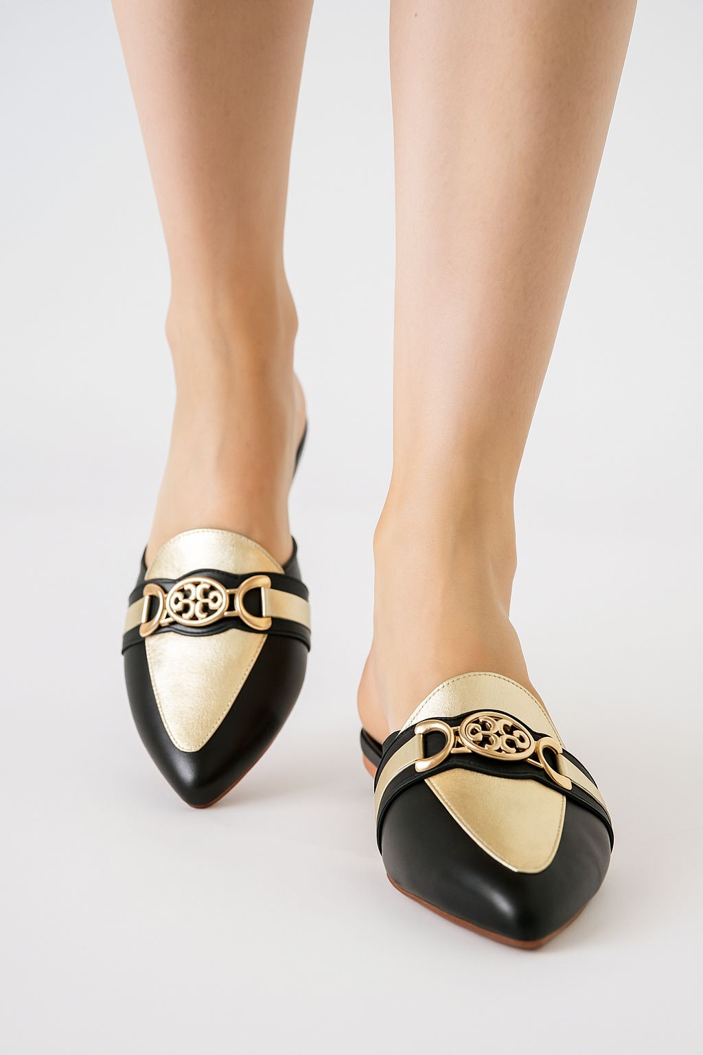 Women Sandal - NEW ARRIVAL TORY PUMPS