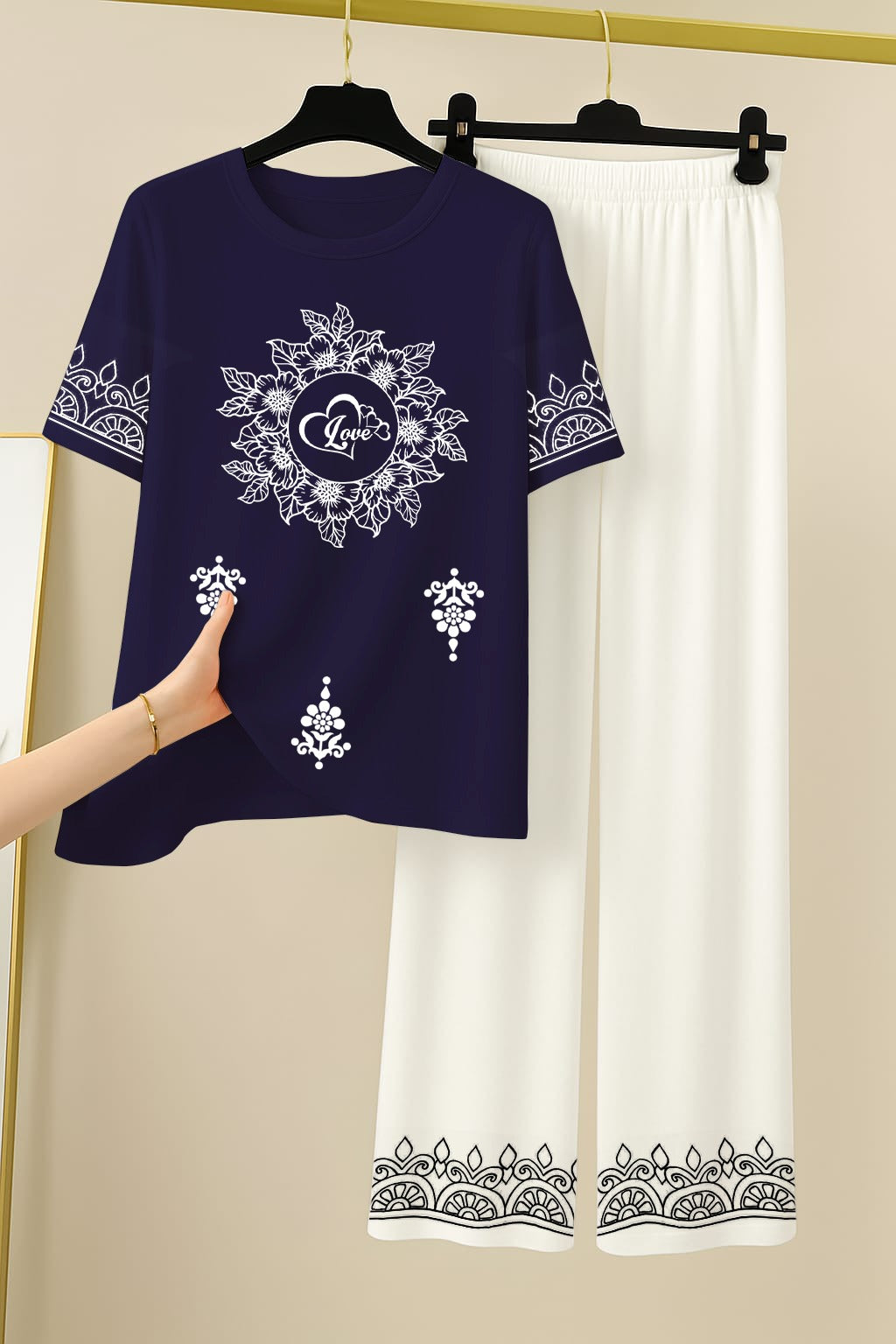 Women Night Suite - Love 💗 Printed Night Suits for Girls and Womens.