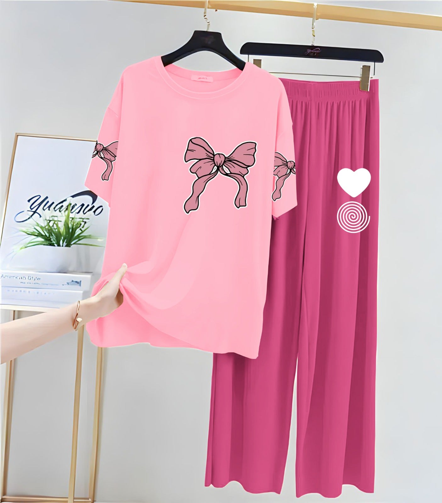 Women Night Suits - Pink Flower 🩷 Printed Night Suits for Girls and Womens.