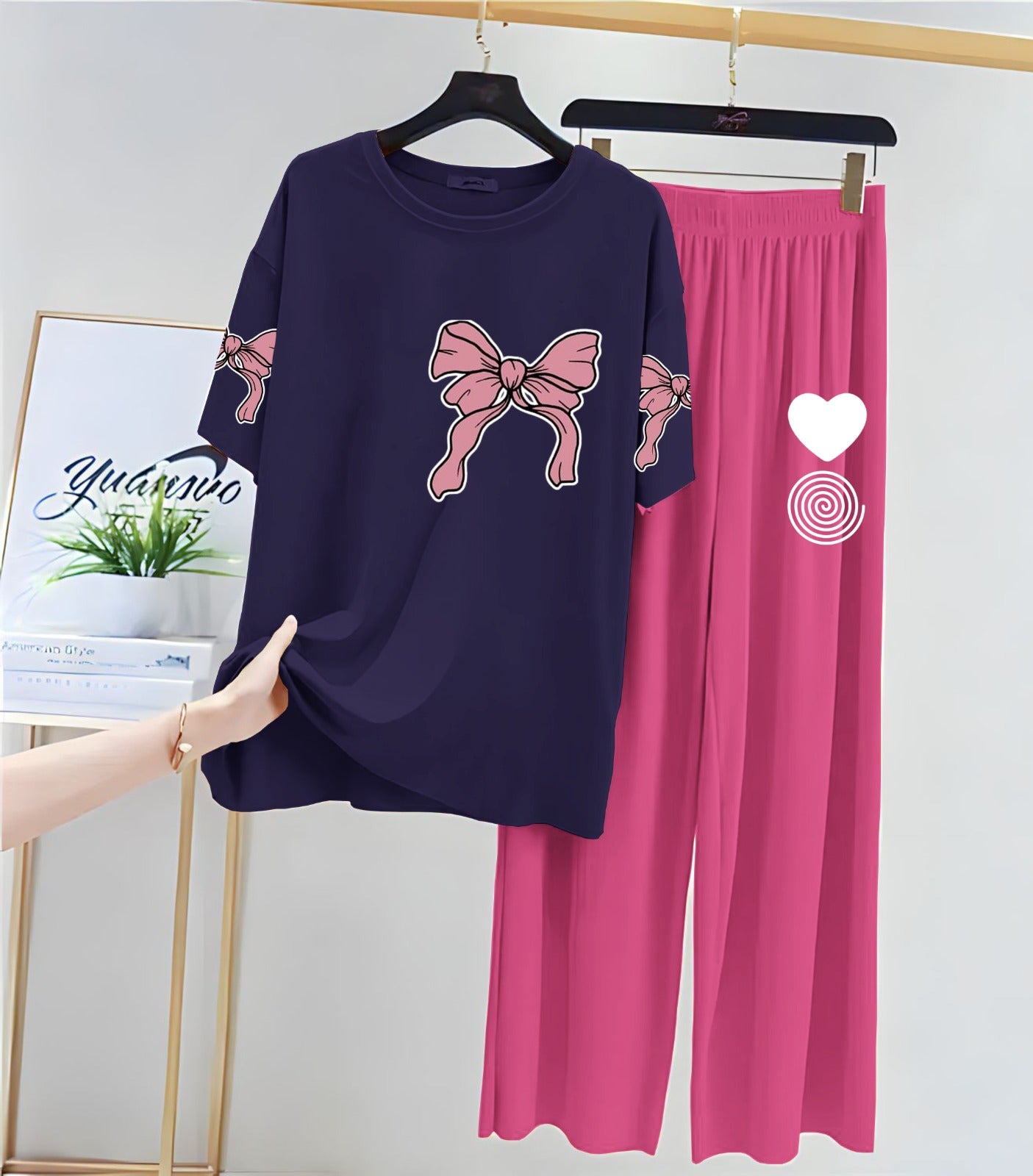 Women Night Suits - Pink Flower 🩷 Printed Night Suits for Girls and Womens.