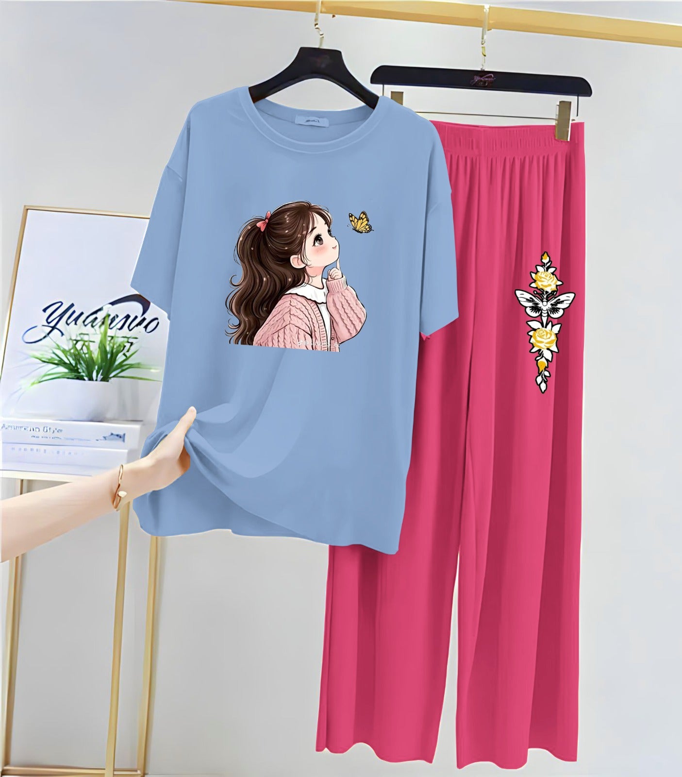 Printed Lounge Wear Night Suits for Girls and Womens