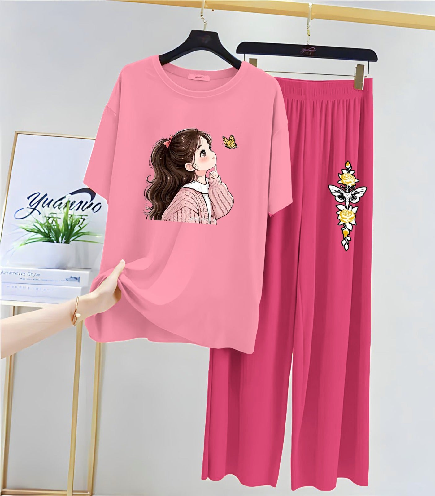 Printed Lounge Wear Night Suits for Girls and Womens