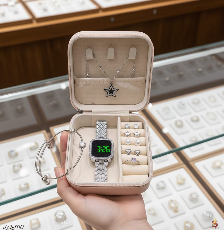 Hellow Girls Here's The Complete Combo Deal For You 😍😍  *_💎 Fancy Beautiful 8Pc Watch Deal For Her "